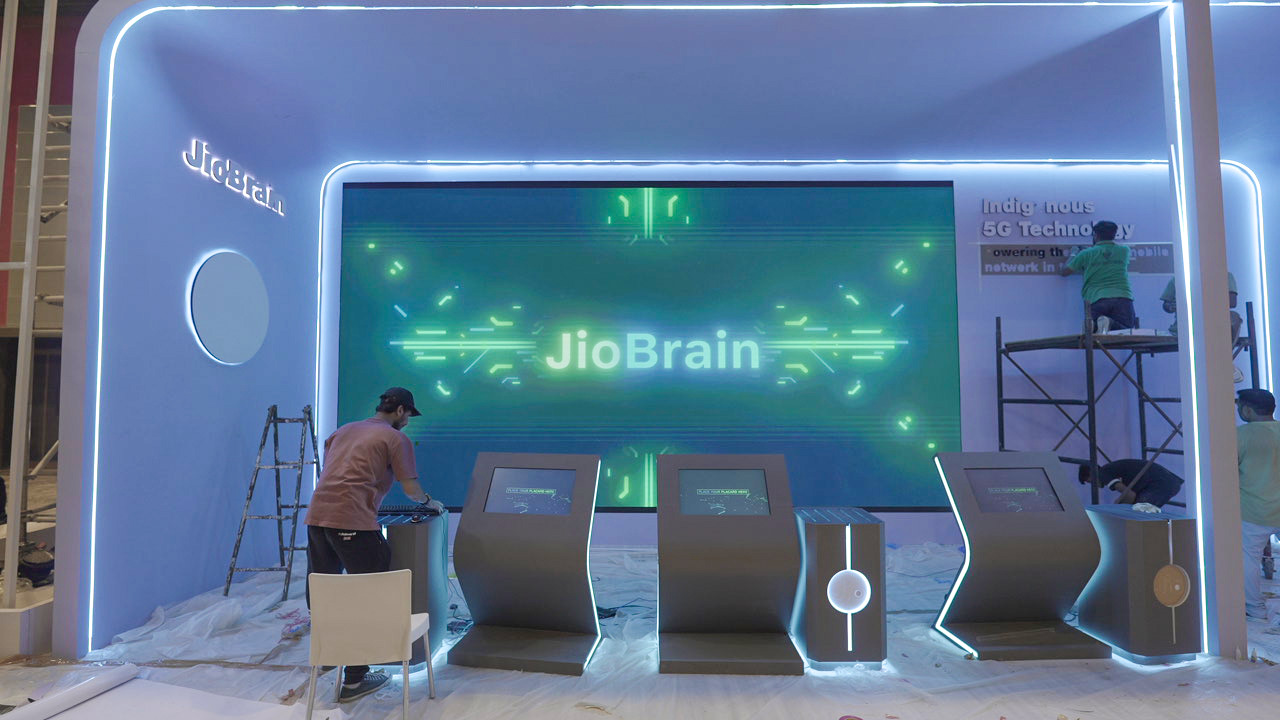 immersive led display jio imc